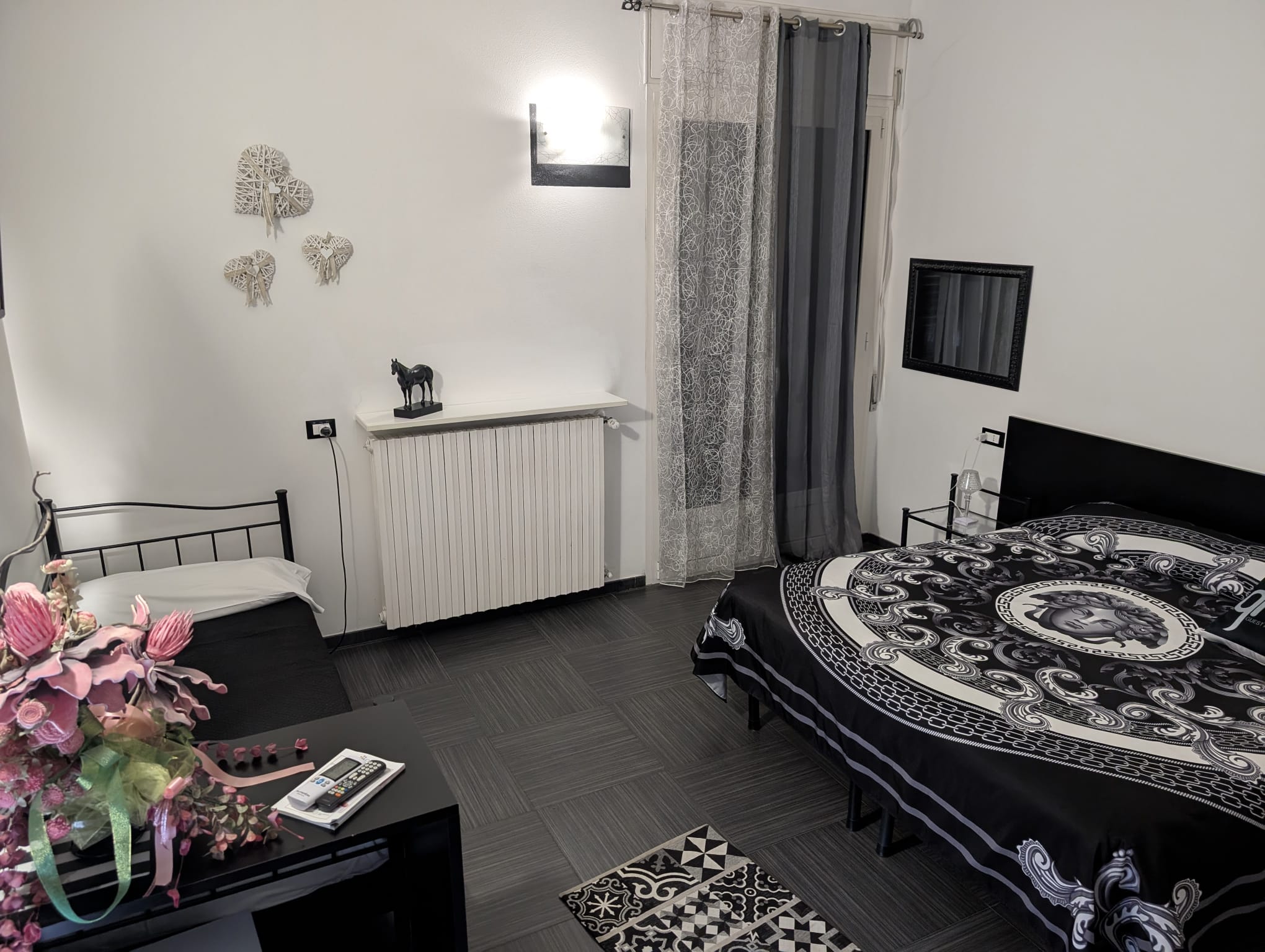 Camera tripla con balcone – affittacamere Pavia